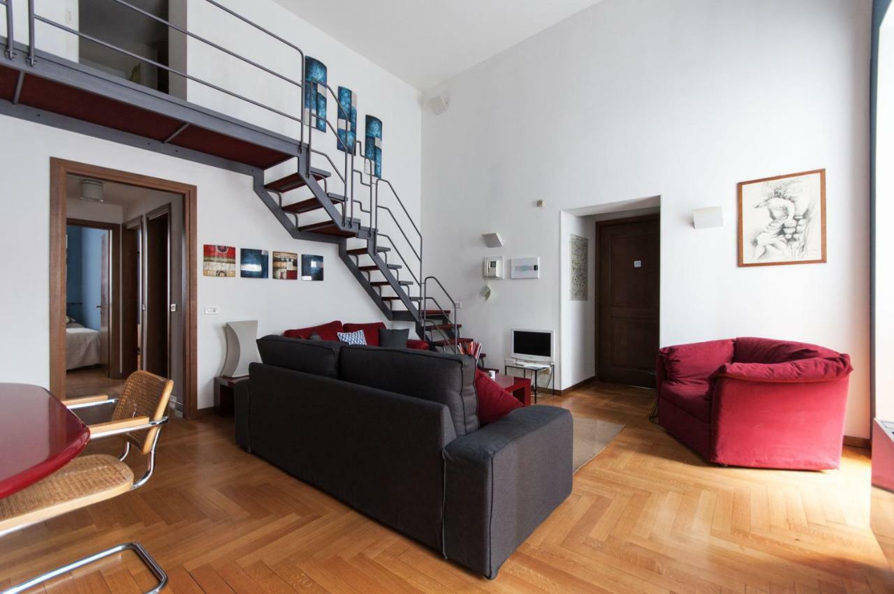 Fancy Blue Duomo Duplex Apartement Milão Exterior foto